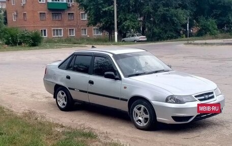 Daewoo Nexia I рестайлинг, 2011 год, 260 000 рублей, 2 фотография