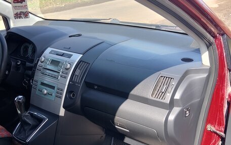Toyota Corolla Verso I, 2005 год, 710 000 рублей, 9 фотография