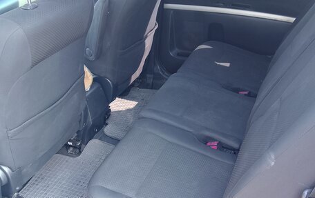Toyota Corolla Verso I, 2005 год, 710 000 рублей, 10 фотография