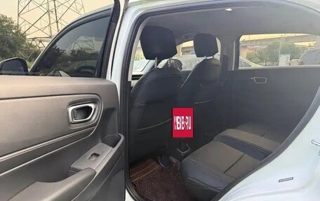 Honda Vezel, 2023 год, 1 442 000 рублей, 15 фотография