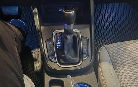 Hyundai Kona I, 2022 год, 1 690 005 рублей, 16 фотография