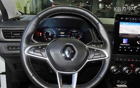 Renault Captur II, 2022 год, 1 410 005 рублей, 8 фотография