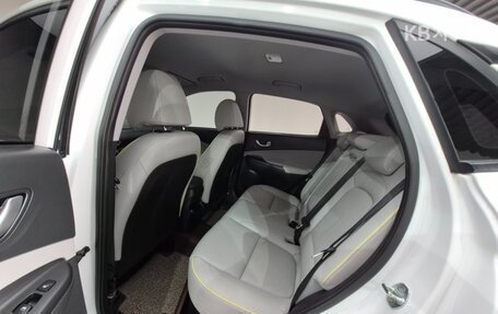 Hyundai Kona I, 2022 год, 1 730 005 рублей, 10 фотография