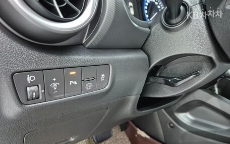 Hyundai Kona I, 2022 год, 1 730 005 рублей, 11 фотография