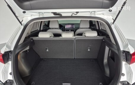 Hyundai Kona I, 2022 год, 1 730 005 рублей, 23 фотография
