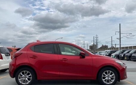 Mazda Demio IV, 2017 год, 770 000 рублей, 6 фотография