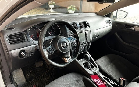 Volkswagen Jetta VI, 2015 год, 450 000 рублей, 7 фотография