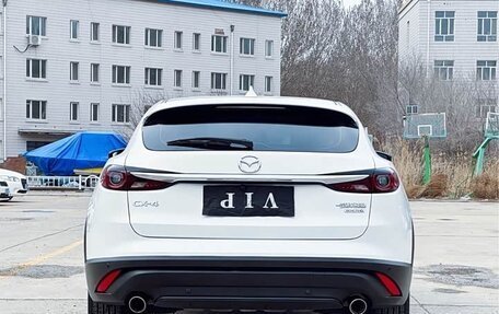 Mazda CX-4, 2023 год, 1 720 000 рублей, 5 фотография
