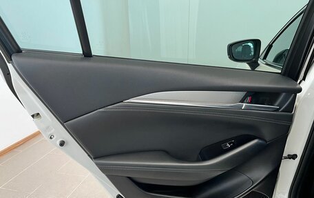 Mazda 6, 2019 год, 2 190 000 рублей, 21 фотография