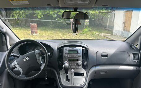 Hyundai Grand Starex Grand Starex I рестайлинг 2, 2009 год, 1 700 000 рублей, 7 фотография