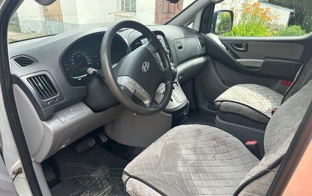 Hyundai Grand Starex Grand Starex I рестайлинг 2, 2009 год, 1 700 000 рублей, 10 фотография