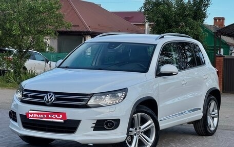 Volkswagen Tiguan I, 2016 год, 1 859 000 рублей, 2 фотография