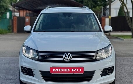 Volkswagen Tiguan I, 2016 год, 1 859 000 рублей, 10 фотография