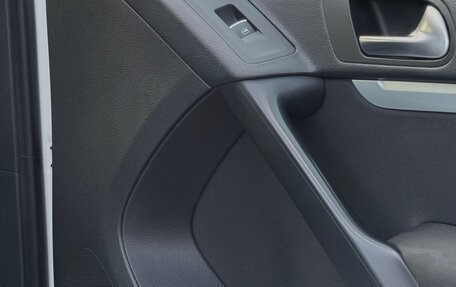 Volkswagen Tiguan I, 2016 год, 1 859 000 рублей, 26 фотография