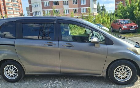 Honda Freed I, 2010 год, 950 000 рублей, 2 фотография