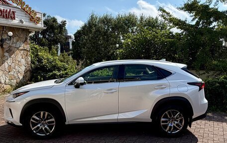Lexus NX I, 2019 год, 3 300 000 рублей, 6 фотография