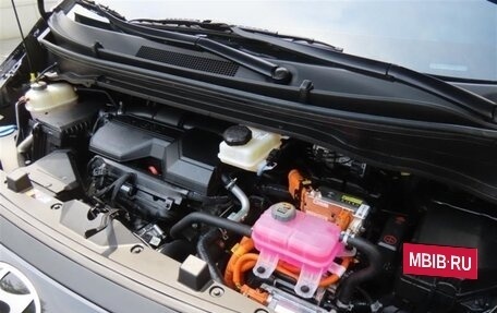 Hyundai Staria, 2025 год, 4 910 000 рублей, 19 фотография