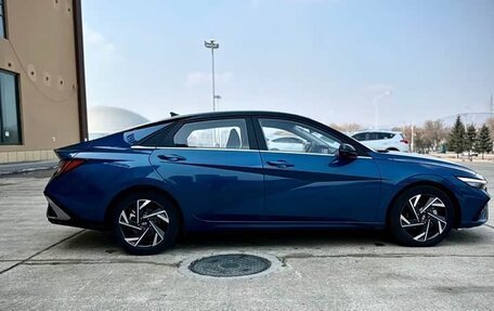 Hyundai Elantra, 2023 год, 1 260 000 рублей, 6 фотография