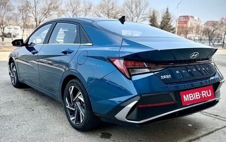 Hyundai Elantra, 2023 год, 1 260 000 рублей, 4 фотография