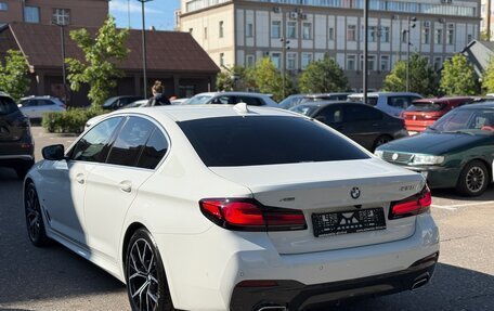 BMW 5 серия, 2023 год, 6 190 000 рублей, 9 фотография