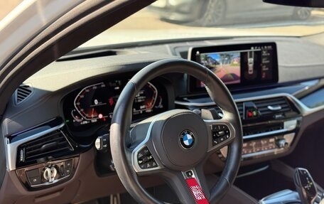BMW 5 серия, 2023 год, 6 190 000 рублей, 4 фотография