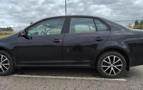Volkswagen Jetta VI, 2008 год, 690 000 рублей, 6 фотография