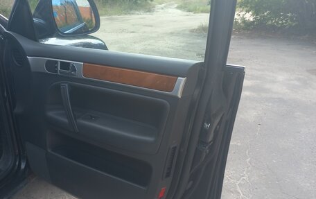 Volkswagen Touareg III, 2008 год, 990 000 рублей, 12 фотография