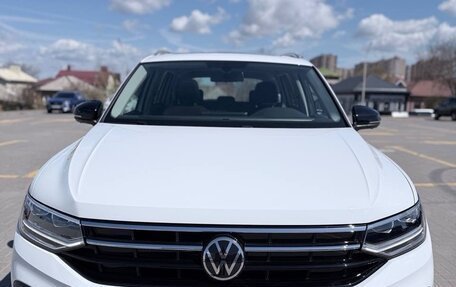 Volkswagen Tiguan II, 2026 год, 3 600 000 рублей, 8 фотография