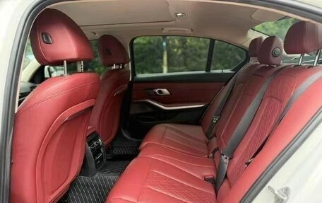 BMW 3 серия, 2023 год, 2 800 000 рублей, 6 фотография