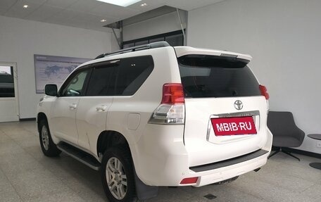 Toyota Land Cruiser Prado 150 рестайлинг 2, 2011 год, 2 550 000 рублей, 4 фотография