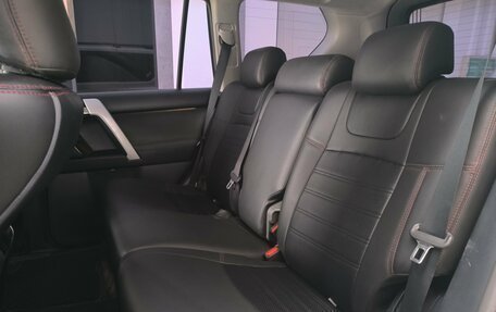 Toyota Land Cruiser Prado 150 рестайлинг 2, 2011 год, 2 550 000 рублей, 27 фотография