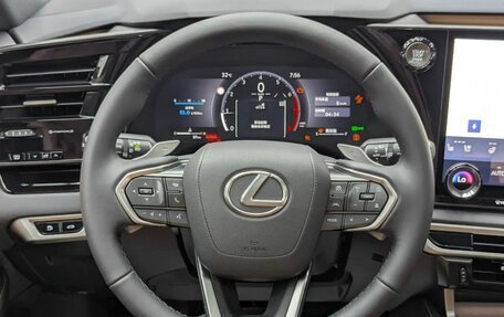 Lexus RX IV рестайлинг, 2026 год, 8 499 000 рублей, 10 фотография