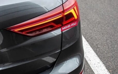 Audi Q3, 2022 год, 2 410 000 рублей, 5 фотография