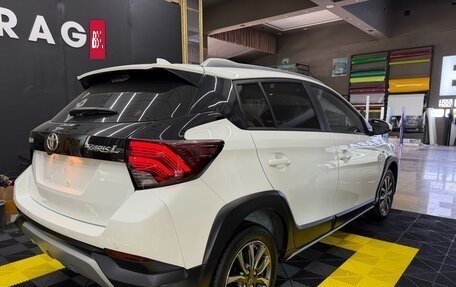 Toyota Yaris XP150 рестайлинг, 2021 год, 1 550 000 рублей, 3 фотография
