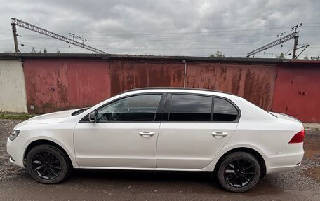 Skoda Superb III рестайлинг, 2014 год, 899 999 рублей, 8 фотография