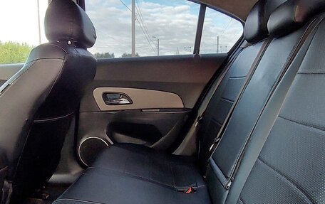 Chevrolet Cruze II, 2011 год, 685 000 рублей, 16 фотография