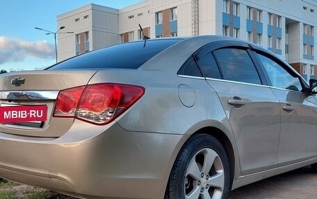 Chevrolet Cruze II, 2011 год, 685 000 рублей, 7 фотография