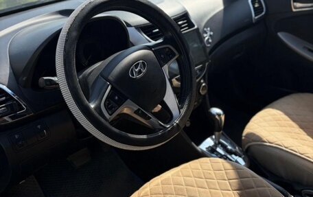 Hyundai Solaris II рестайлинг, 2012 год, 750 000 рублей, 4 фотография