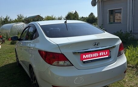 Hyundai Solaris II рестайлинг, 2012 год, 750 000 рублей, 8 фотография