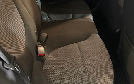 Hyundai Solaris II рестайлинг, 2012 год, 710 000 рублей, 6 фотография