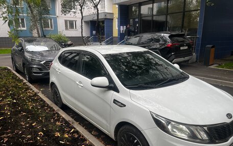 KIA Rio III рестайлинг, 2014 год, 700 000 рублей, 5 фотография
