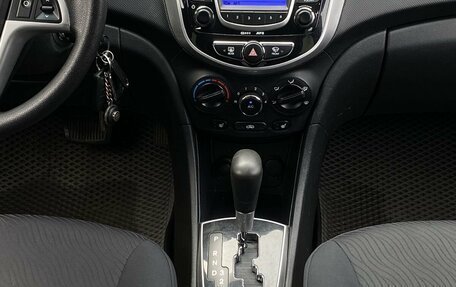 Hyundai Solaris II рестайлинг, 2012 год, 699 000 рублей, 12 фотография