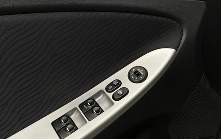 Hyundai Solaris II рестайлинг, 2012 год, 699 000 рублей, 17 фотография