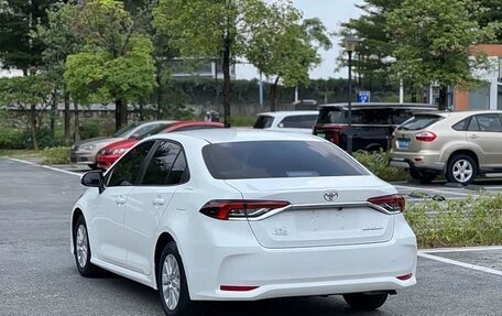 Toyota Corolla, 2023 год, 1 428 000 рублей, 5 фотография