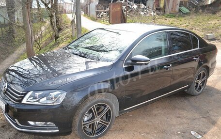 Volkswagen Passat B7, 2011 год, 895 000 рублей, 3 фотография