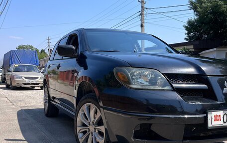 Mitsubishi Outlander III рестайлинг 3, 2002 год, 530 000 рублей, 4 фотография