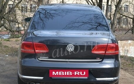 Volkswagen Passat B7, 2011 год, 895 000 рублей, 4 фотография