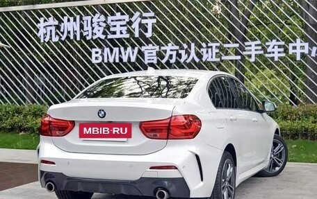 BMW 1 серия, 2023 год, 1 530 000 рублей, 5 фотография
