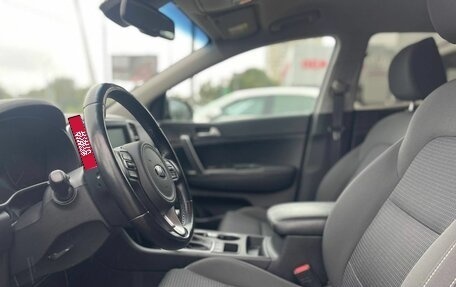 KIA Sportage IV рестайлинг, 2018 год, 2 300 000 рублей, 9 фотография