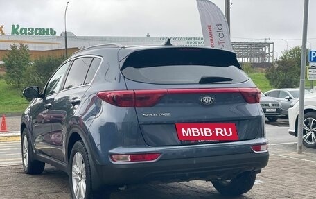 KIA Sportage IV рестайлинг, 2018 год, 2 300 000 рублей, 7 фотография